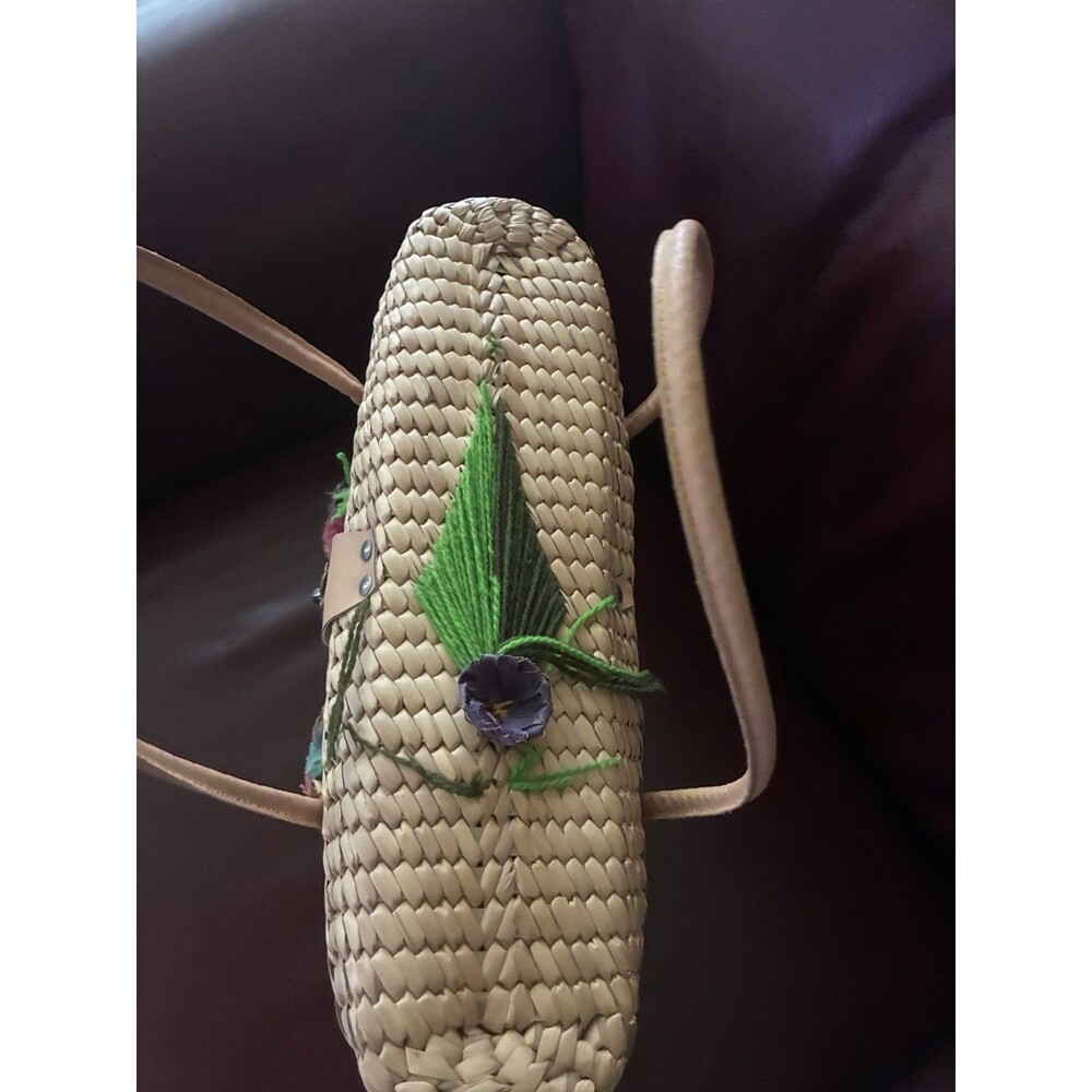 Vintage 1960s Mexican Woven Straw Basket Purse 3D Palm Leaf Flowers MCM Tote Bag - Picture 6 of 9